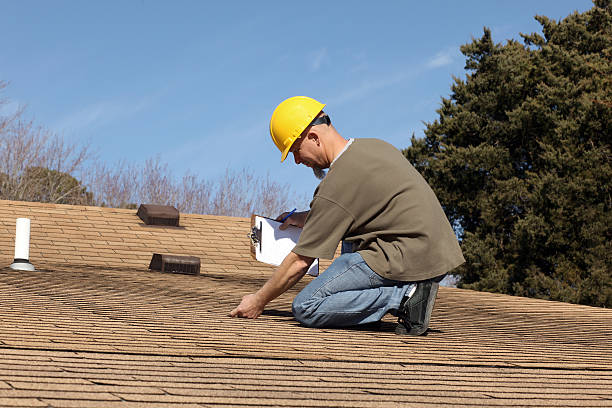 Best Emergency Roof Repair Services  in Manhasset Hills, NY